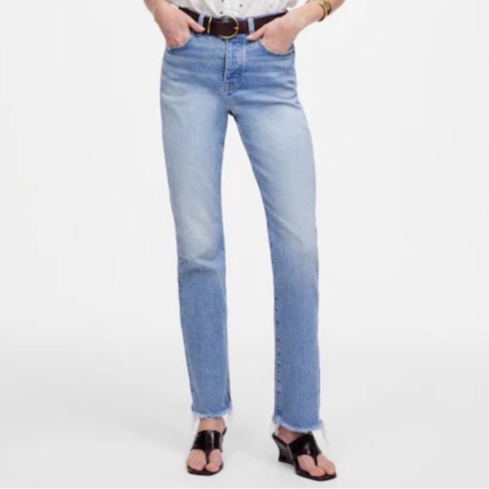 Madewell The Petite 90’s Straight Leg Light Wash Cotton High Rise Jean EUC 26P
